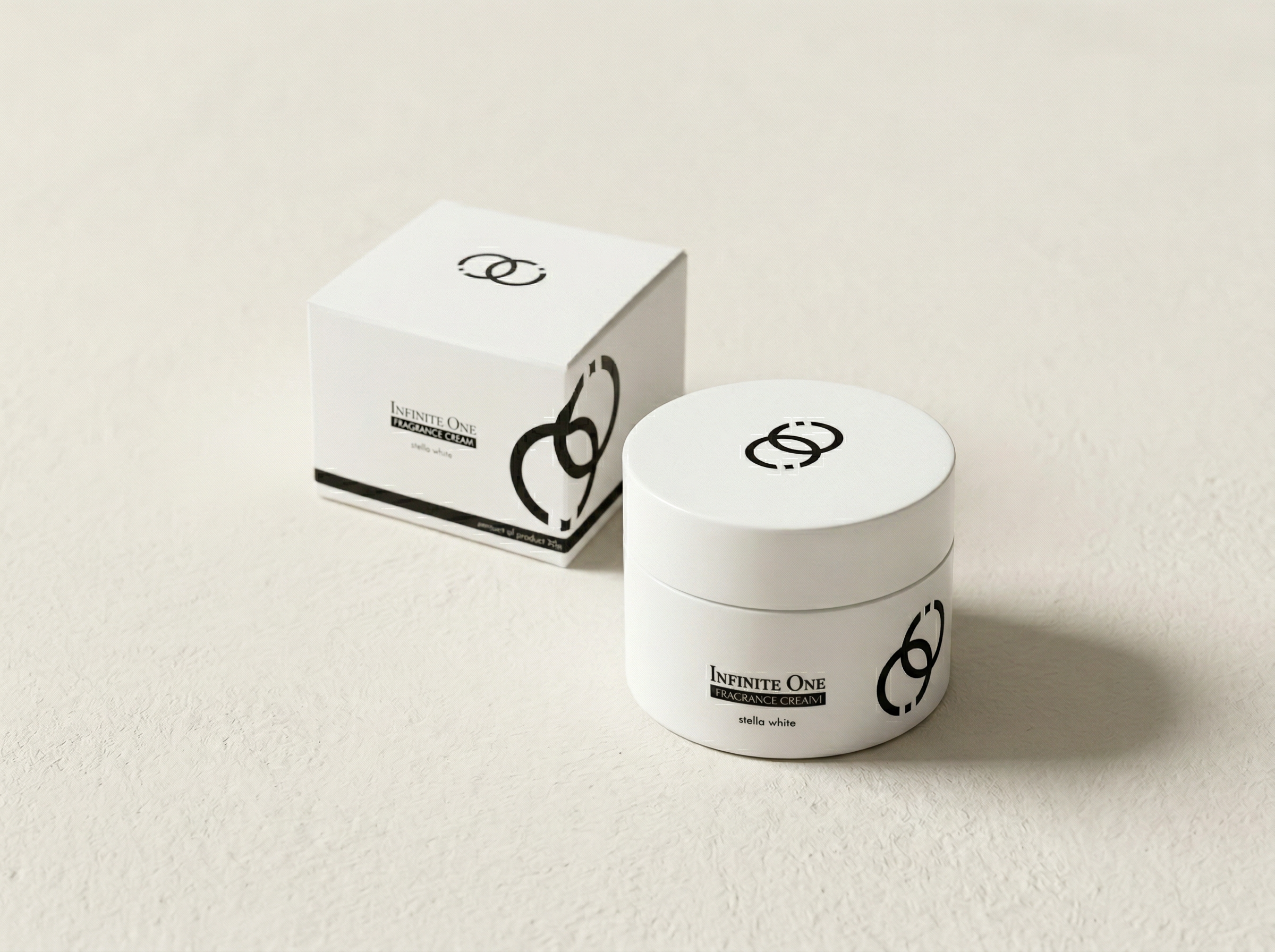 STELLA WHITE Solid Perfume